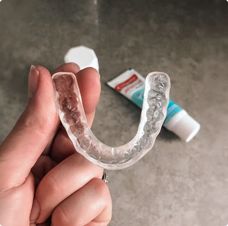 Mouth guard dental